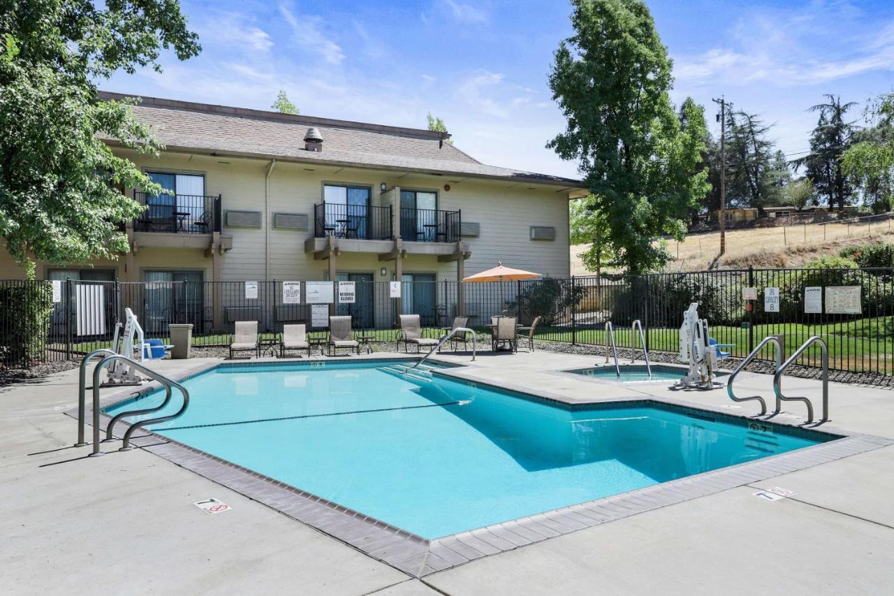 Best Western Plus Sonora Oaks Hotel And Conference Center Εξωτερικό φωτογραφία